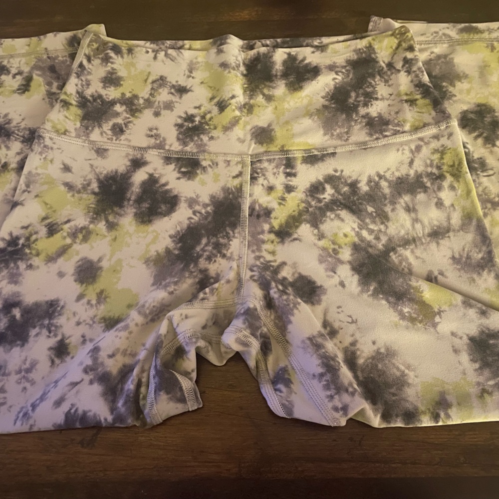 Lululemon Align High-Rise Crop 21”